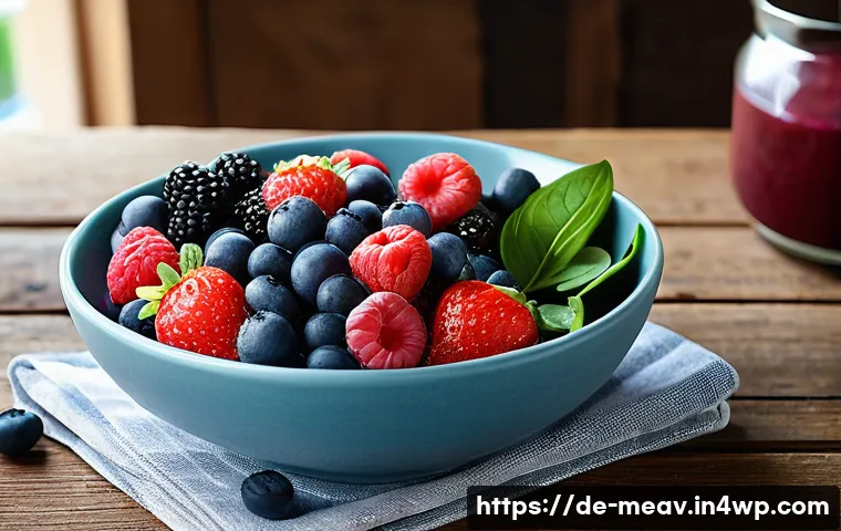 항염증 식단과 질병 예방 가능성 - A vibrant, colorful bowl of mixed fresh berries including blueberries, raspberries, and strawberries...